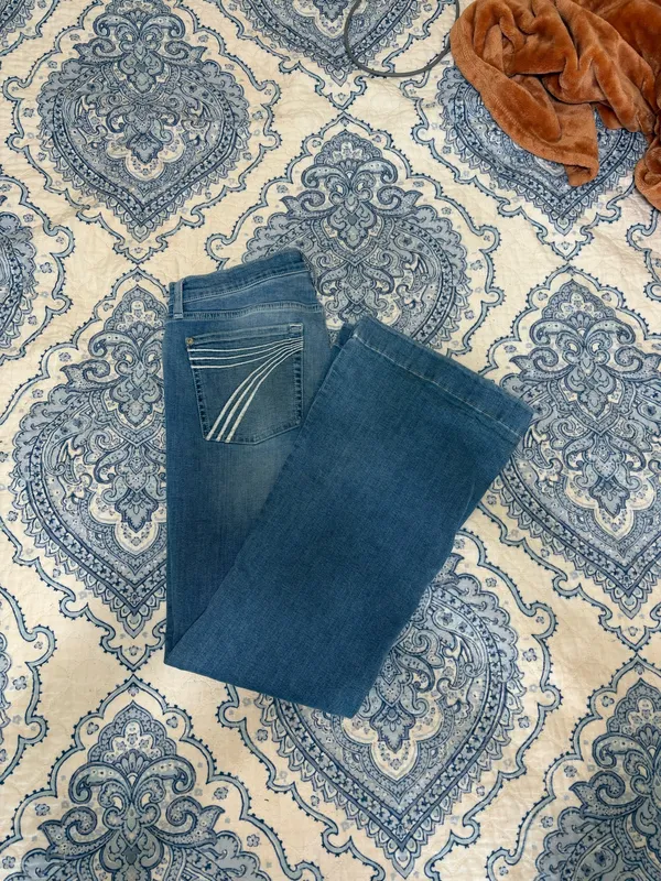 7 For All Mankind Jeans Dojo - Image 3