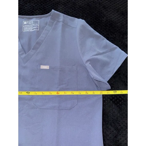 FIGS Women's Technical‎ Collection Scrub Top Gray Short Sleeve Pocket Sz XL - Image 6