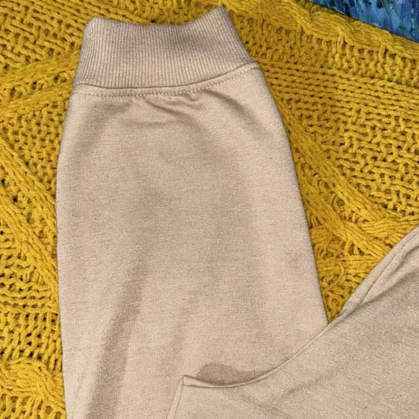 Olive + Oak Size S Beige Embellished Sweatpants - Image 7