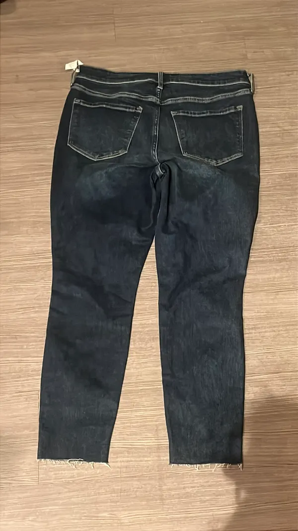 Old Navy Dark wash Skinny Jeans - Image 2