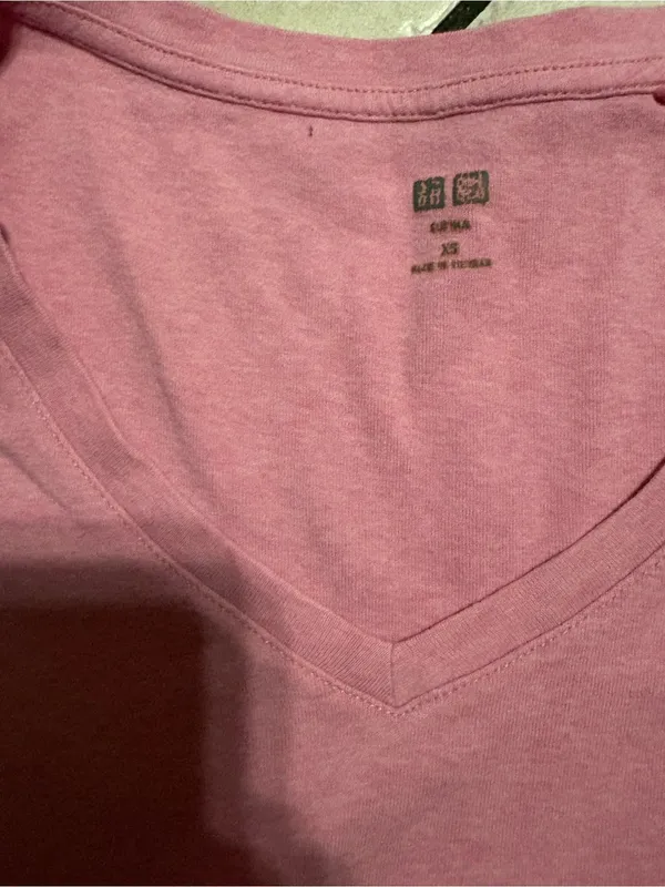 Uniqlo Pink V-Neck Short Sleeve Tee - Image 2