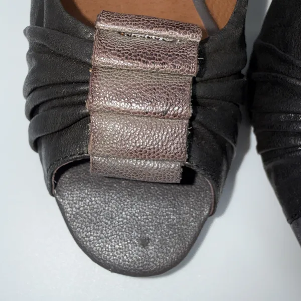 Jeffrey‎ Campbell Ibiza Lost Peep Toe Heels Black W Brown Accent Sz 9 - Image 2