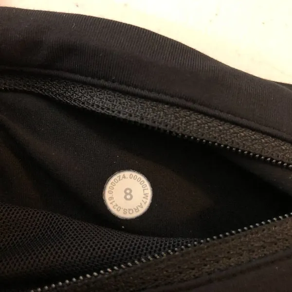 Lululemon Run Times Shorts II *4" Black 8 - Image 3