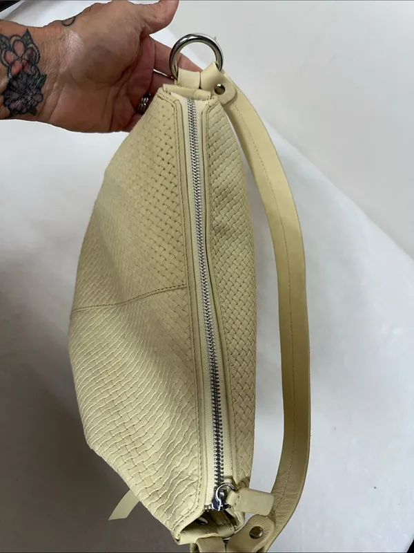 The Trend Textured Cream Shoulder Hobo Bag - Image 3