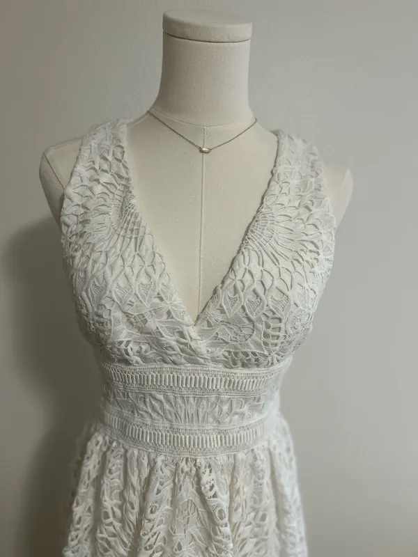 Shoshanna Lace Maxi Dress - Image 2