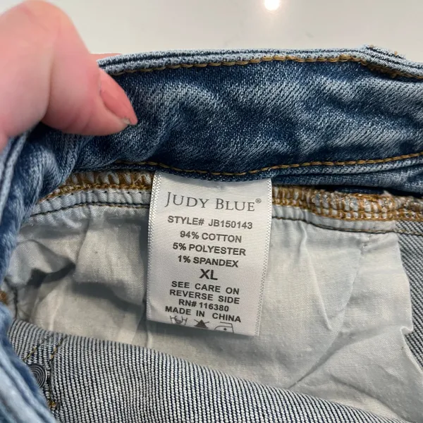 Judy Blue XL Cuffed Jean Shorts‎ - Image 4