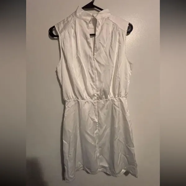 Lulus Classic Elegance White Satin Sleeveless Mock Neck Mini Dress Size Medium - Image 8