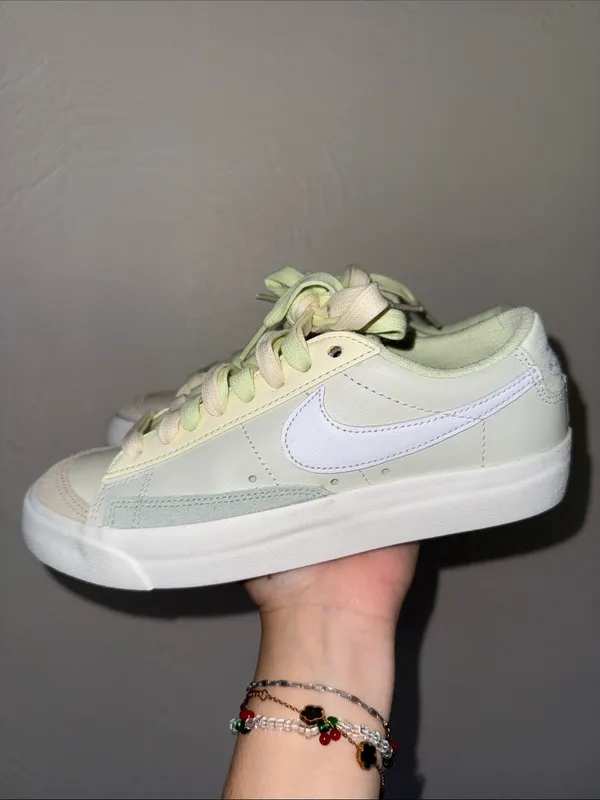 Nike Blazer Low Platform SE Move to Zero Sneakers Women’s 6 - Image 2