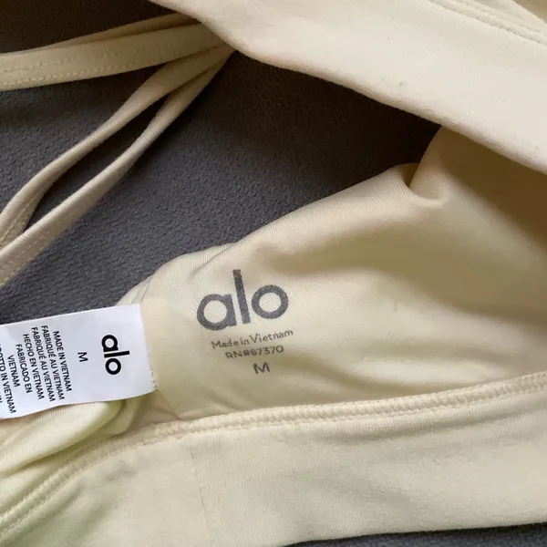 Alo Yoga Splendor Bra Candlelight Yellow/White M - Image 3