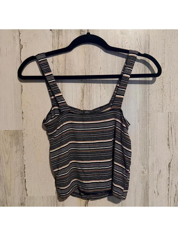 American Eagle Women's Small Ribbed Crop Top - Image 8