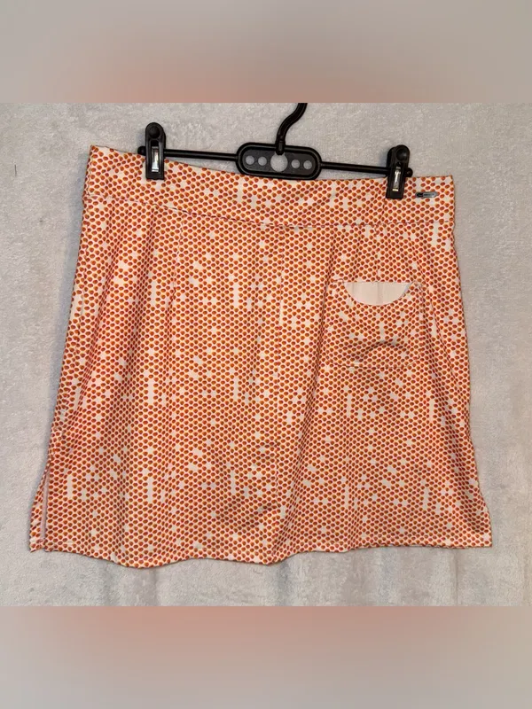 Puma size 10 orange polka dot skort - Image 6