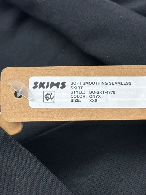 SKIMS Seamless Long Tube Skirt - Image 7