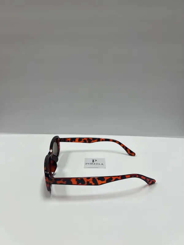 90s small retro sunglasses/ leopard 90s sunglasses Red - Image 3