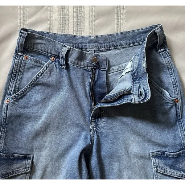 Gap 90s Loose Mid-Rise Cargo Jeans, Size 28 (6R), Light Blue Denim, Straight Leg - Image 15