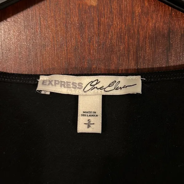 Express Women’s Black Cutout Shirt Small - Image 2