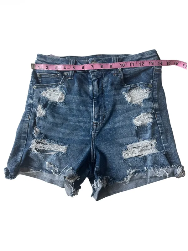 American Eagle distressed denim shorts Size - Image 4