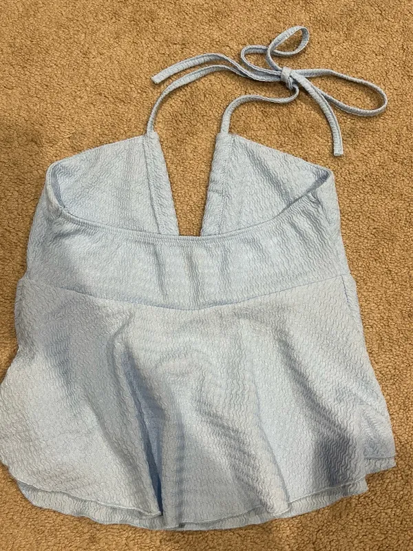 SHEIN Light Blue Halter Peplum Crop Top - Image 2