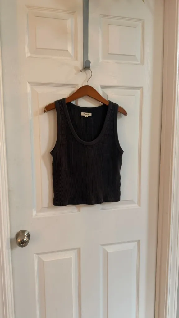Madewell Waffle Knit Scoop Neck Crop Tank Dark Grey Medium - Image 3