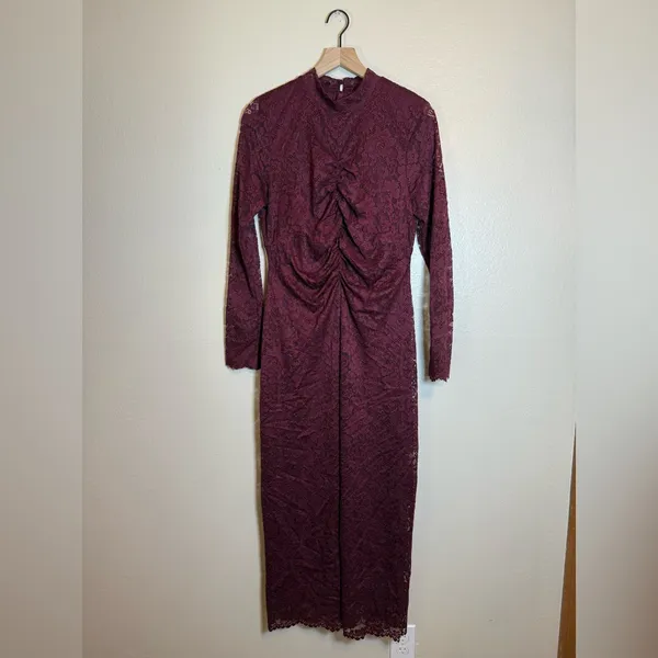 By Anthropologie‎ Mock-Neck Fitted Lace Dress - Image 2