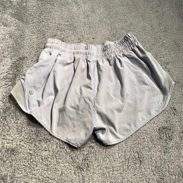 Lululemon light blue shorts 4 reg - Image 8