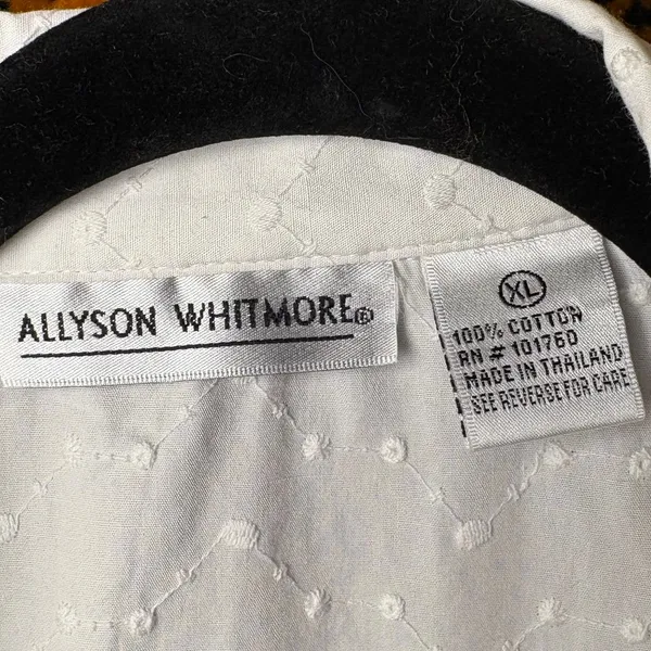 90s VTG Allyson Whitmore Raised Swiss Dot Embroidered White Shirt XL 100% Cotton - Image 8