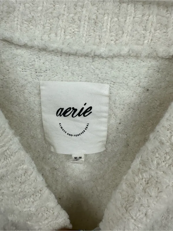 Aerie Cream V Neck Sweater Size Medium Oversized Boho - Image 3