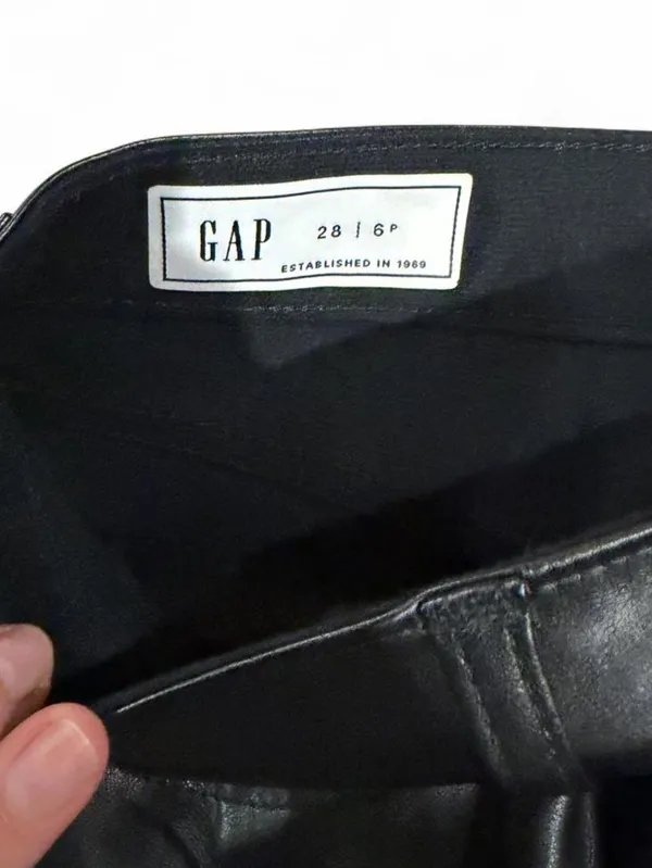 Gap Leather Cargo Pants 🖤 - Image 3