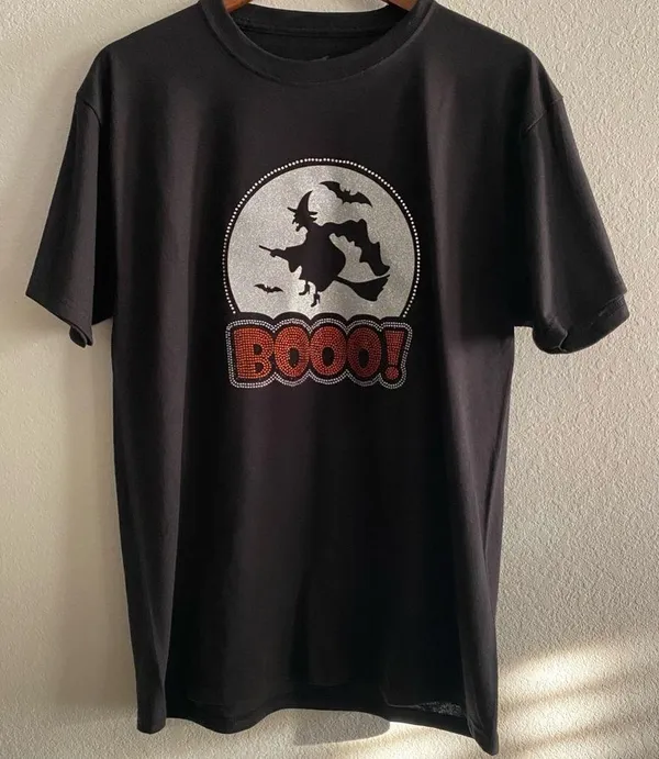 Hanes Women Halloween Black T-shirt Short Sleeve Top Witch BOO Rhinestones M Medium - Image 3