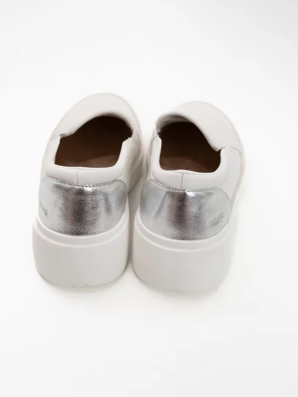 Vionic‎ -  Kearny Platform Slip-On Sneakers. - Image 4