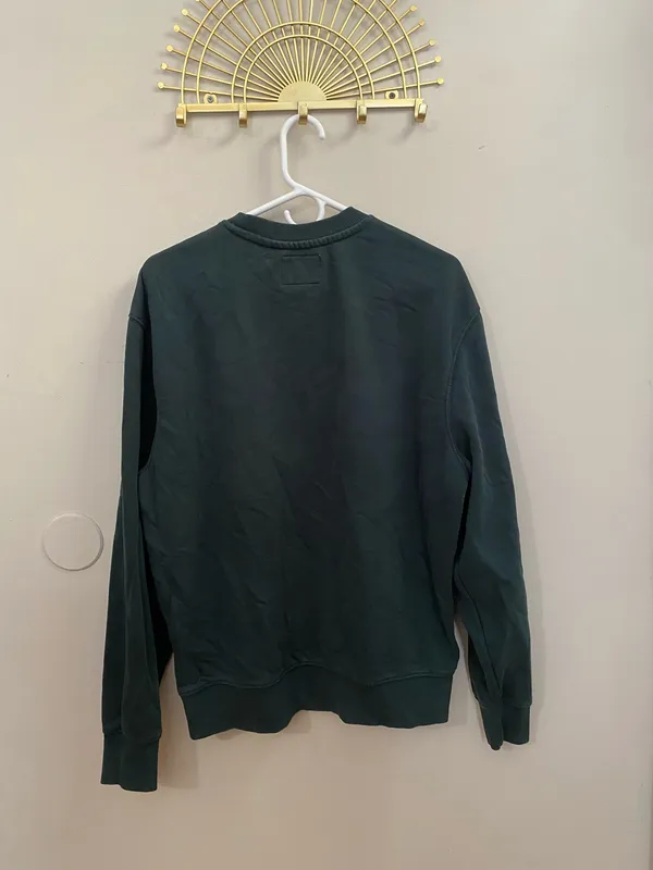 Old Navy Men’s Crewneck Sweater in Dark Green - Image 2