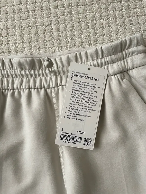Lululemon HR Softstreme Short 4” - Image 4