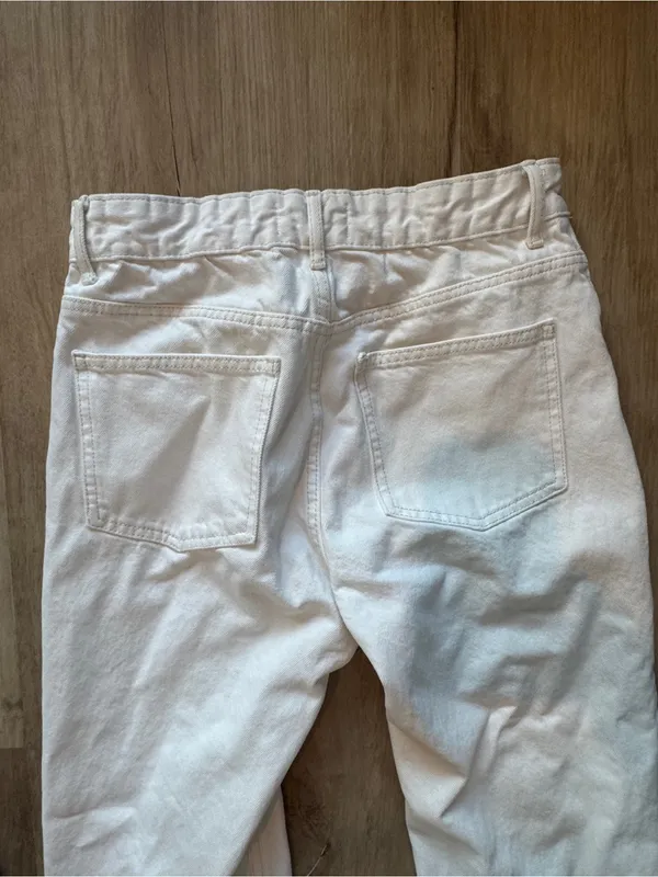 Zara white front split jeans sz 4 - Image 10