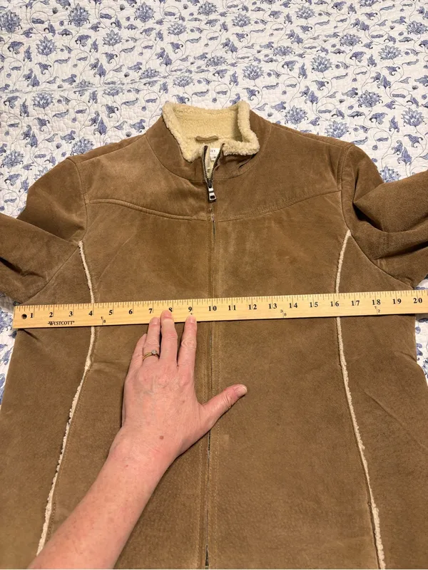 Co & Eddy women’s tan camel suede faux shearling lined jacket size 10 zip front - Image 11