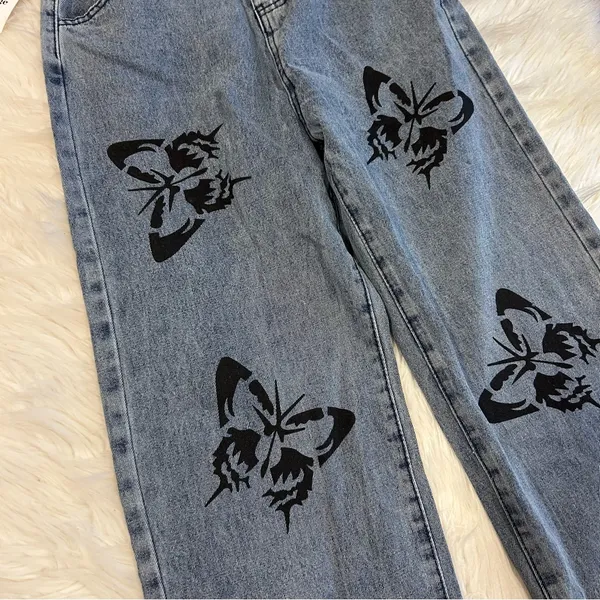 NEW Butterfly Print‎ High Rise Blue Gray Jeans Size Medium - Image 2