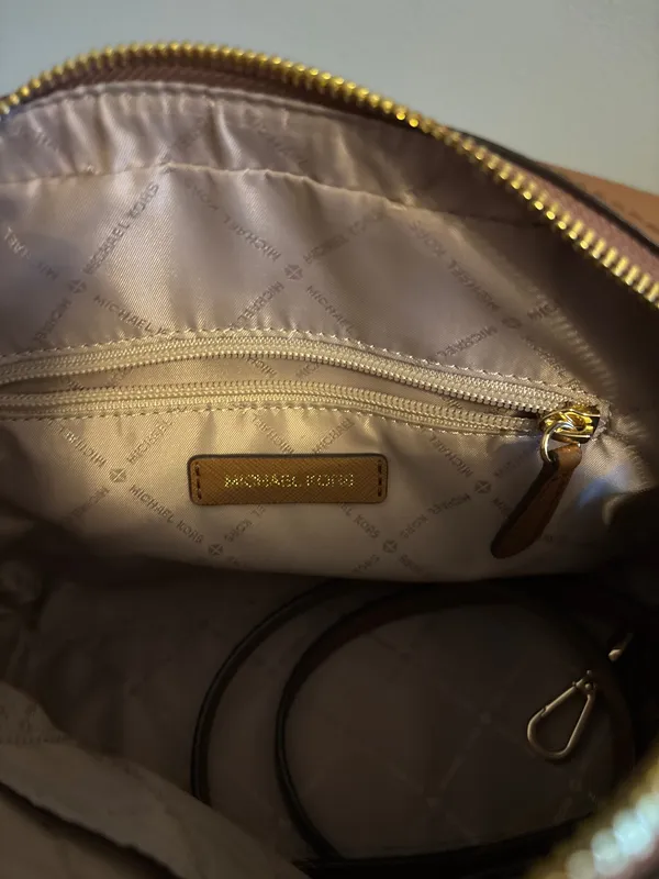 Michael Kors Purse - Image 4