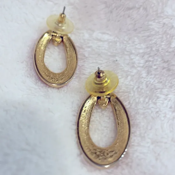 Y2K Vintage Red Enamel Oval Hoop Dangle Earrings - Image 5