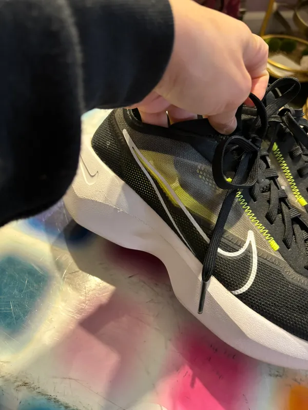 Nike Shoes - Image 5