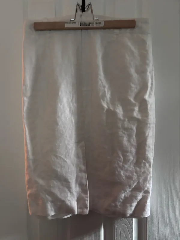 White Linen Pencil Skirt Banana Republic - Image 5