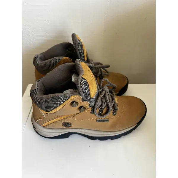 Timberland Hiking Boots Sz 6 Suede Rugged Waterproof Nature Outdoors Laceup Walk - Image 11