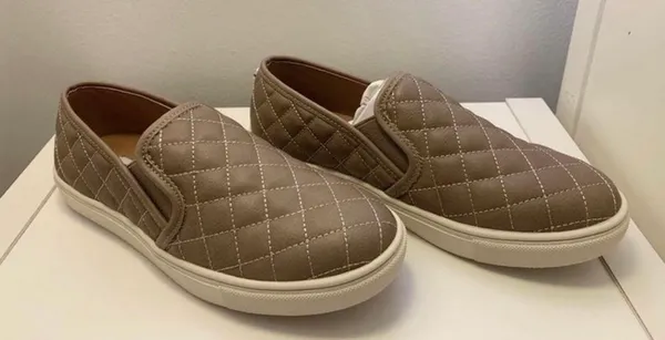 Steve Madden Ecentrq Slip On Quilted Sneaker - Image 4