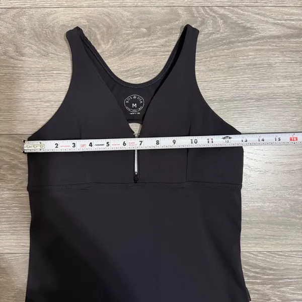 KOS USA Womens Black Supplex Lycra Racerback Activewear Tank Top Sz M‎ Zip Front - Image 5