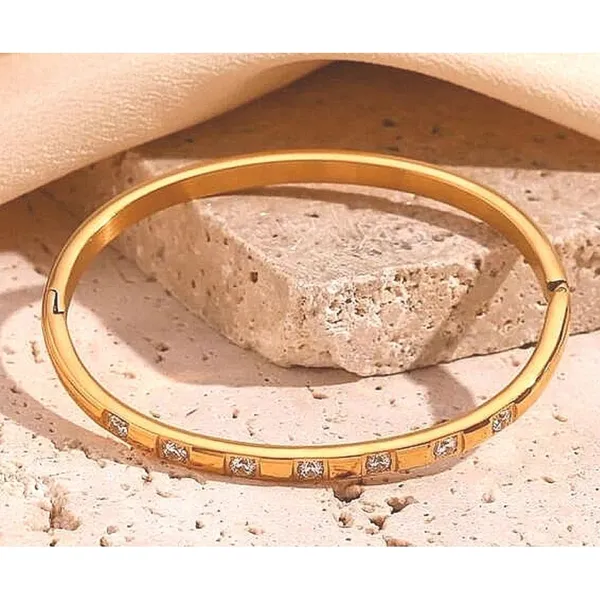 NEW Elegant Gold Plated 316L Bangle‎ Bracelet Square Simulated Diamonds, 6-9” - Image 9
