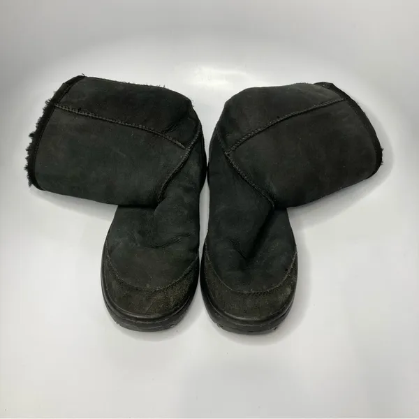 UGG ultimate‎ short black boots size 8 - Image 2