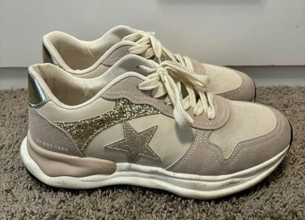 Vintage Havana Star Fashion Sneakers - Image 2