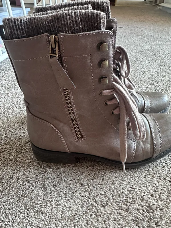 Brown Boots Size 10 - Image 2