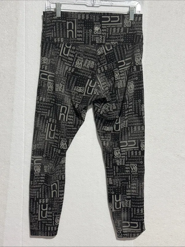 lululemon athletica Wunder High-Rise Train Black & Gray Logo-Print Leggings - Image 4