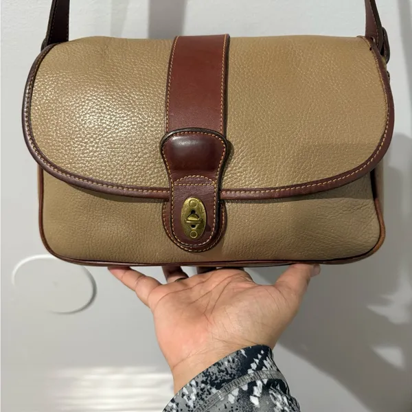 Coach Vintage Sheridan Mayfield Beige‎ Brown Saddle Leather Shoulder Bag 4225 K - Image 3
