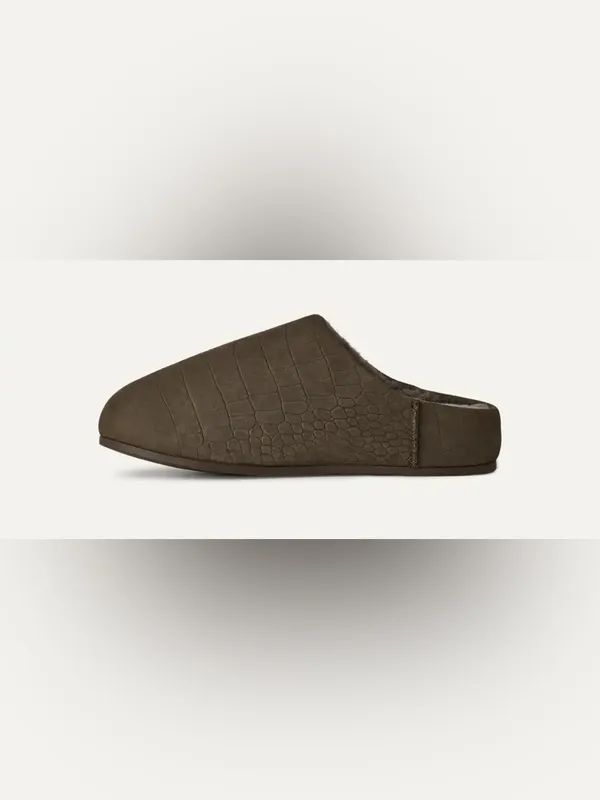 UGG Elea Embossed Slip-On Clogs in Dense Smoke - Image 2