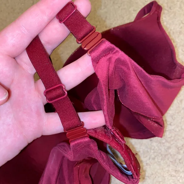 Red Victoria’s Secret Lined Demi bra - Image 4
