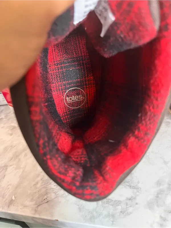 totes Black and Red Plaid Boot Lining Brown Size 9 - Image 10